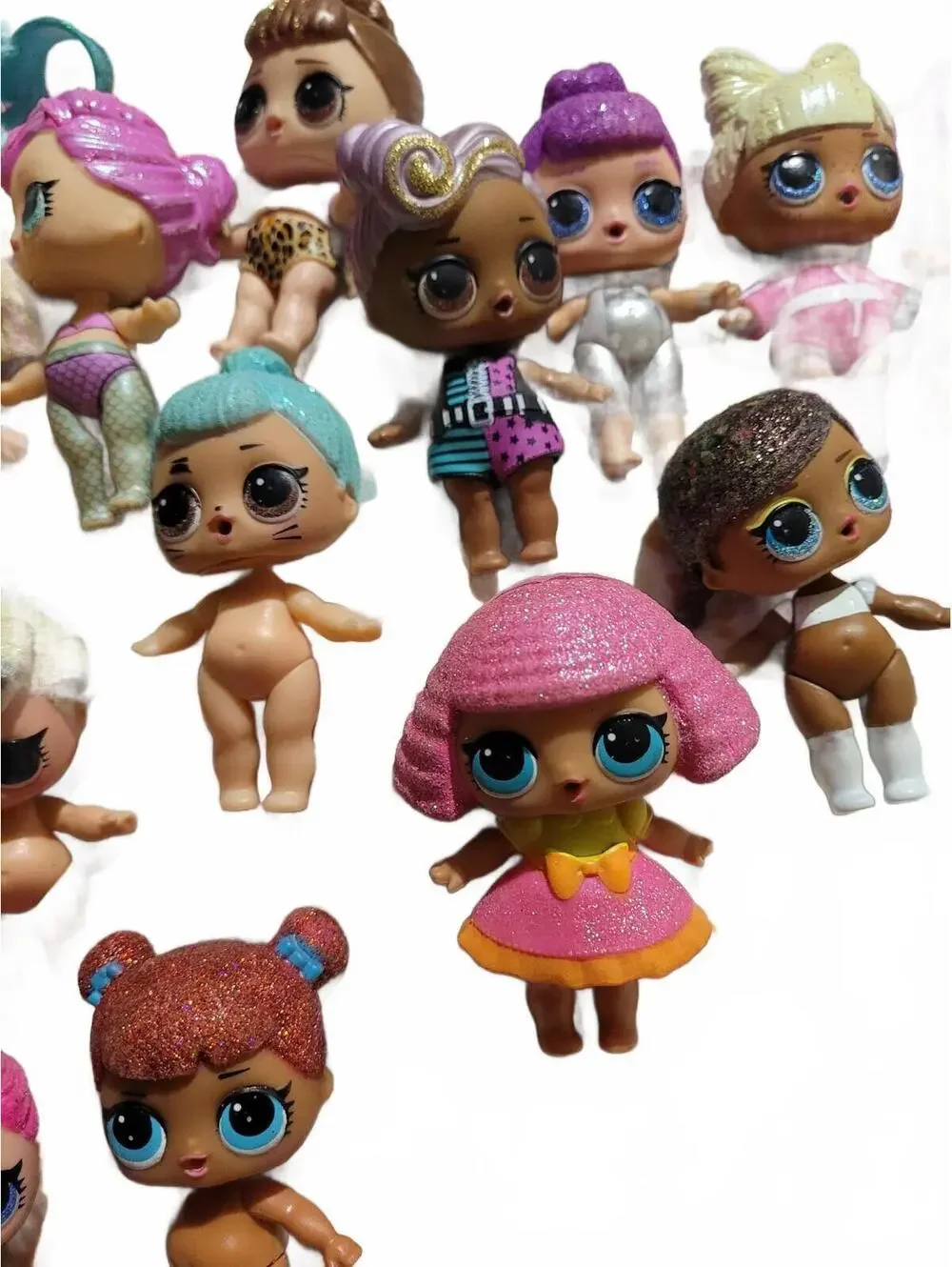 LOL Surprise Dolls Collection - 20 Mini Dolls with Accessories